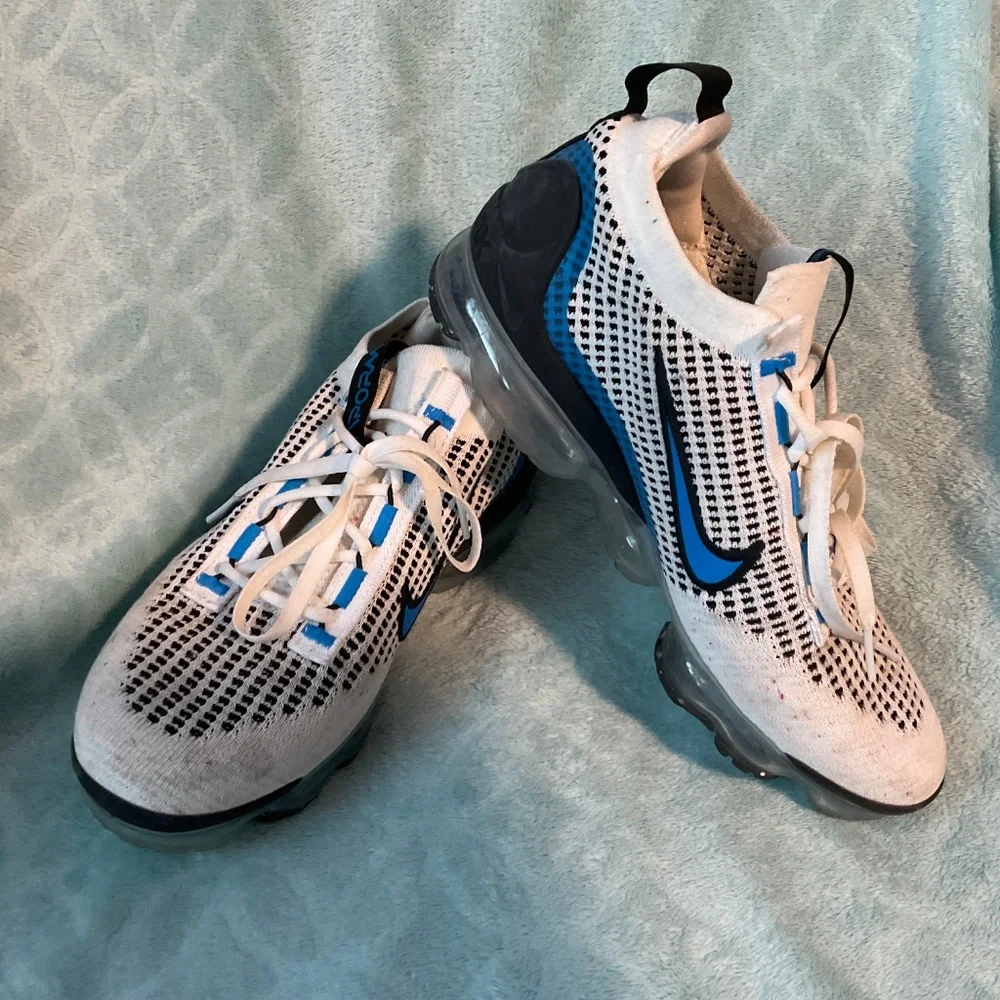 Nike (Youth) Size 6 VapoMax